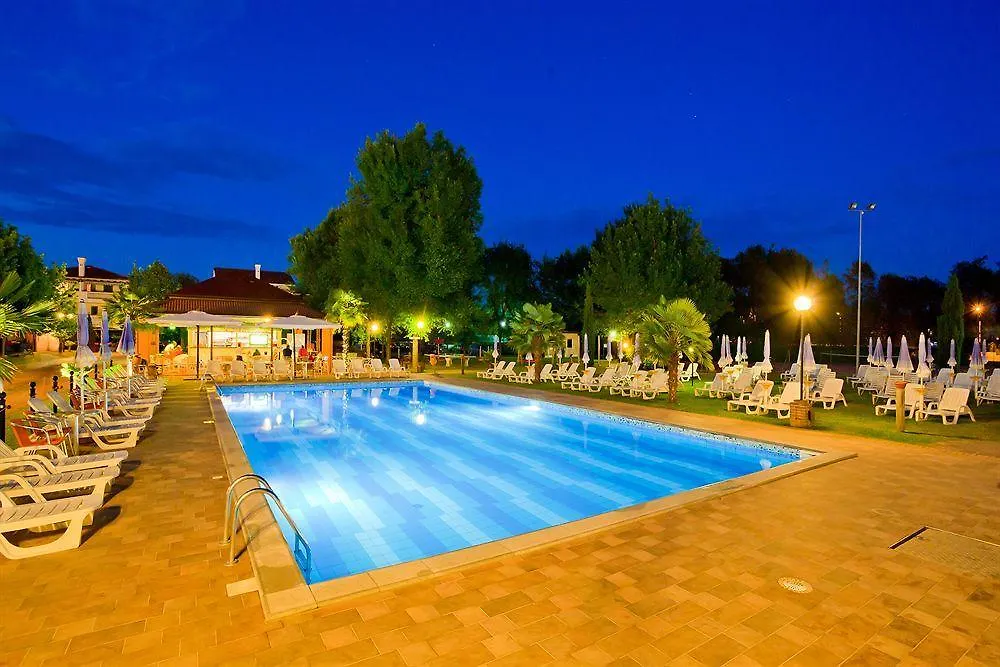 Residence Duna Rossa - Family Friendly Дуна-Верде Апарт-отель